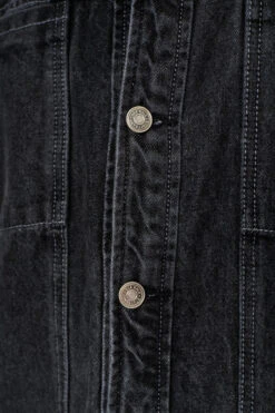 CC Black Denim Jacket -olakala Verkäufe 20230511 Ola Kala eCommerce Look04 oberteil detail 0214