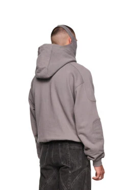 Discreet Mask Hoodie Dark Gray -olakala Verkäufe 20231109 OlaKala eCom MaskenHoodies Look02 0172