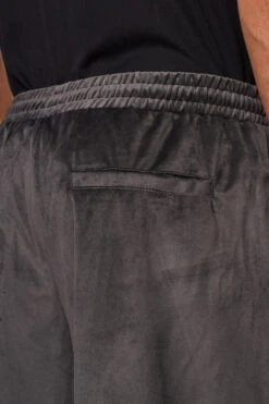 Sports Velour Jogger Pants Gray -olakala Verkäufe 20240114 Ola Kala eCom Sports2 Look02 Unterteil 0102