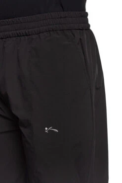 Sports Trackpants Black -olakala Verkäufe 20240114 Ola Kala eCom Sports2 Look03 Unterteil 0154