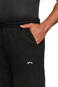 Sports Loose Fit Sweatpants Black -olakala Verkäufe 20240114 Ola Kala eCom Sports2 Look08 Unterteil 0283