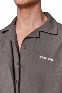 Layered Short Sleeve Shirt Gray 9 Layered Short Sleeve Shirt Gray -olakala Verkäufe 20240409 Ola Kala SS24 eCom Look11 Oberteil 0378