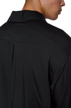 CC Anatomy Shirt Black -olakala Verkäufe 20240909 Ola Kala CC Exquisite eCom Look02 0072