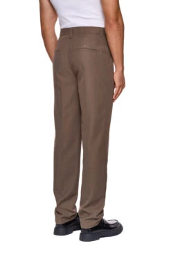 CC Dress Pants Slim Fit Brown -olakala Verkäufe 20240909 Ola Kala CC Exquisite eCom Look09 0247 bdaa5c92 2a44 44dc b34e 2bffd37686bb