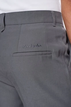 CC Dress Pants Slim Fit Gray -olakala Verkäufe 20240909 Ola Kala CC Exquisite eCom Look10 0266 280ddcd3 856c 4fa1 9207 75af2012c180