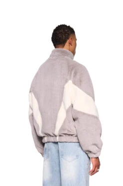 Two-Toned Fur Jacket Gray -olakala Verkäufe 20241018 Ola Kala eCom BF Look22 Oberteil 0531