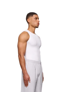 CC Core Tanktop White -olakala Verkäufe 20250204 Ola Kala eCom CC Luminous Look 02 Oberteil Unterteil 0067